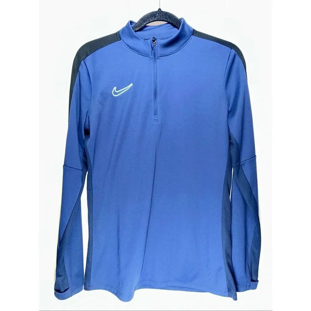 Nike dri fit blue quarter zip size medium